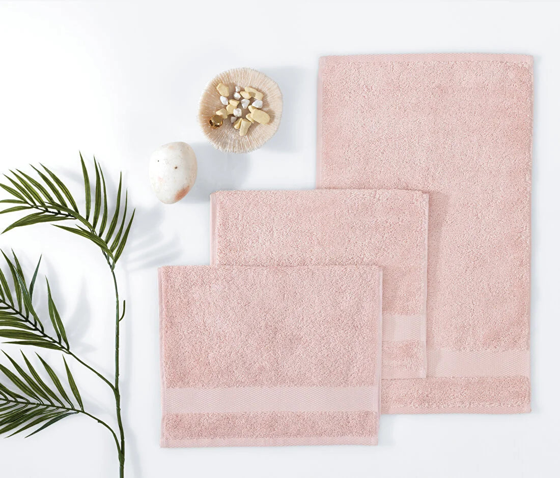 Хавлиена кърпа Essentials - 30x50 см