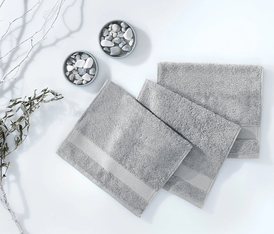 Хавлиена кърпа Essentials - 30x50 см