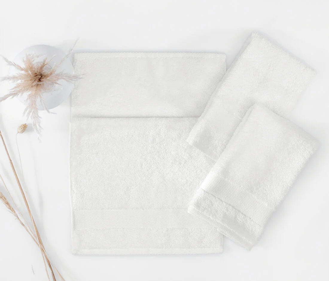 Хавлиена кърпа Essentials - 30x50 см