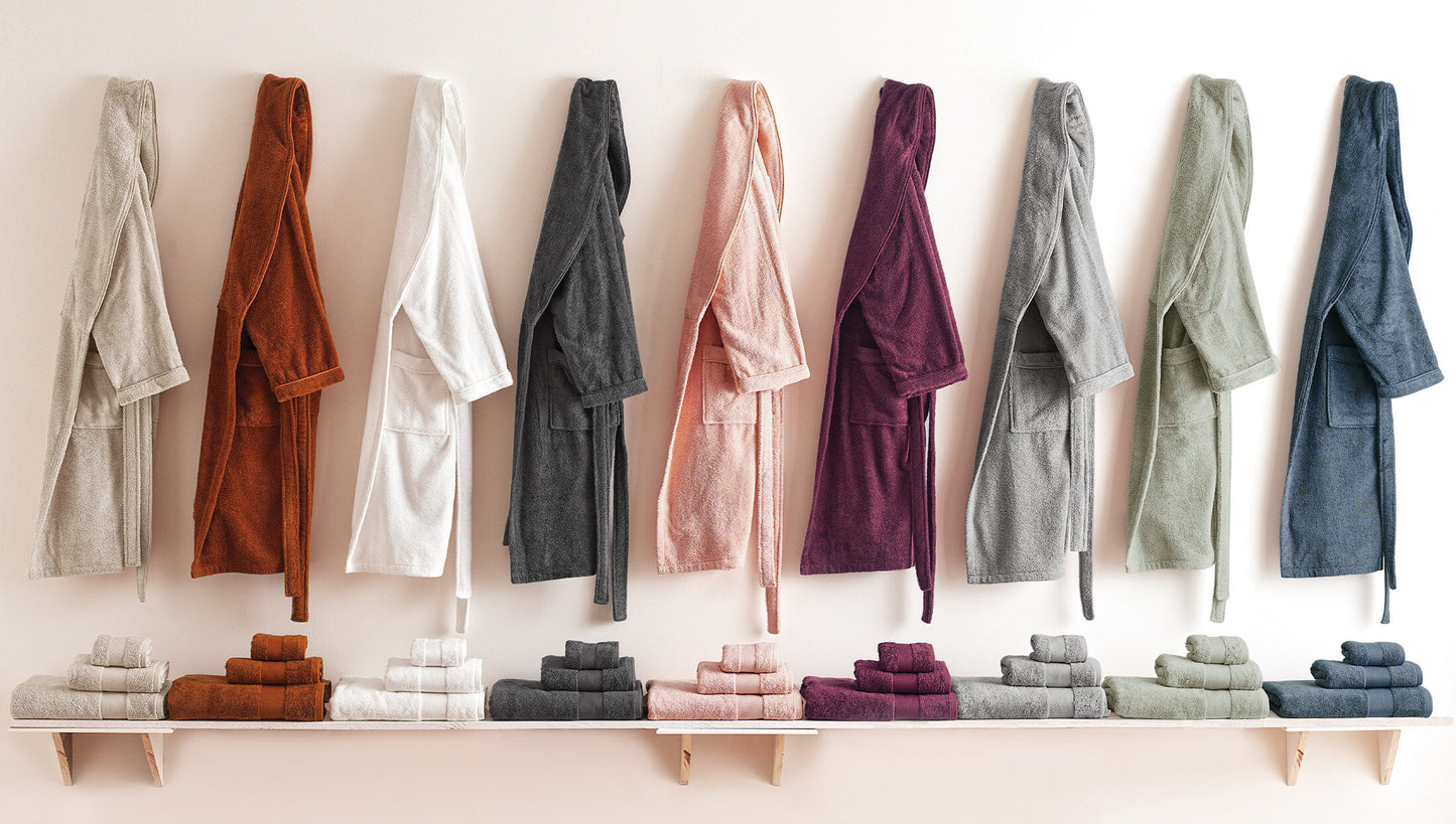 Халат за баня Essentials